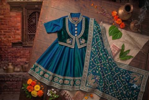 Girls lehenga set